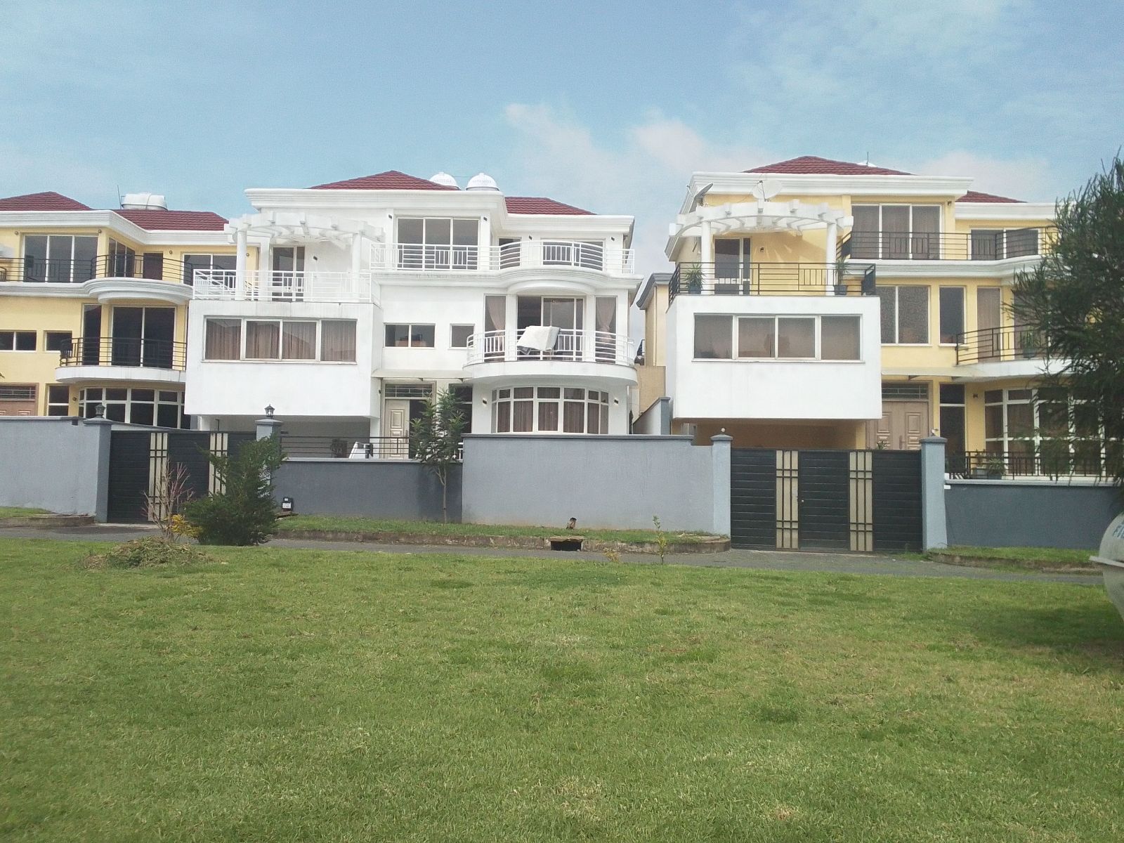 Modern 1-3 BDRM Compounded Apartment Ayat Beshale